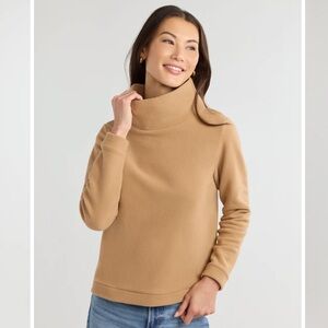 Dudley Stephens Park Slope Vello Fleece Turtleneck in Camel
